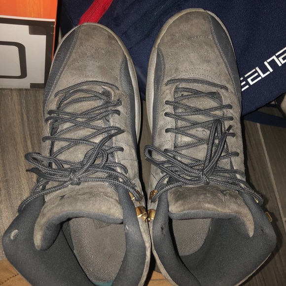 Jordan Men’s shoes - Picture 2 of 4